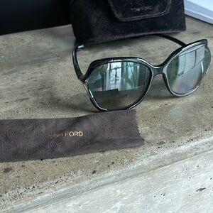 Tom Ford Anouk sunglasses